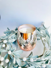 Load image into Gallery viewer, Reindeer Poo Candle
